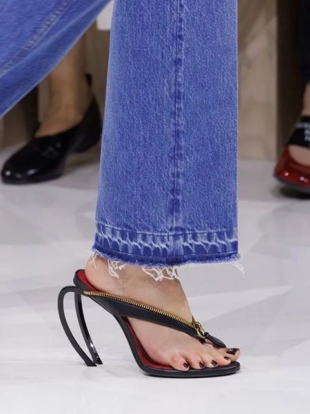 Givenchy весна-лето 2027