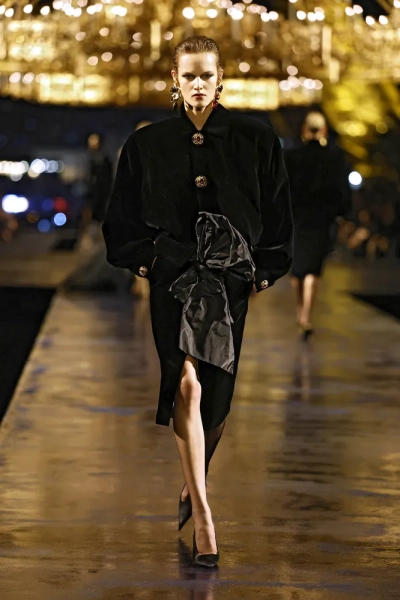 Saint Laurent весна-лето 2027